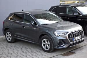 Audi Q3 Thumb